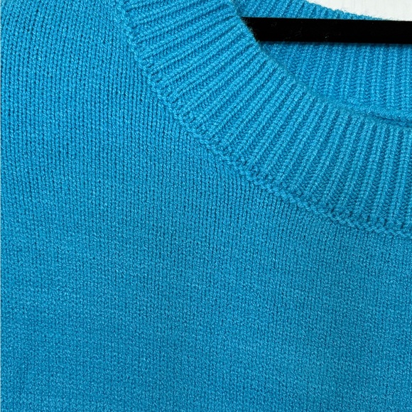 MACNOORA Sky Blue Sweater W Size S with cable knit sleeves and ribbed crew neck - Picture 6 of 12